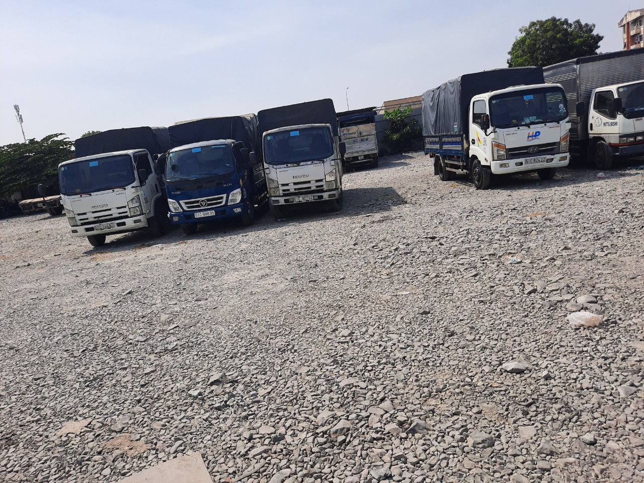 Cho thuê xe tải chở hàng giá rẻ tại TPHCM 