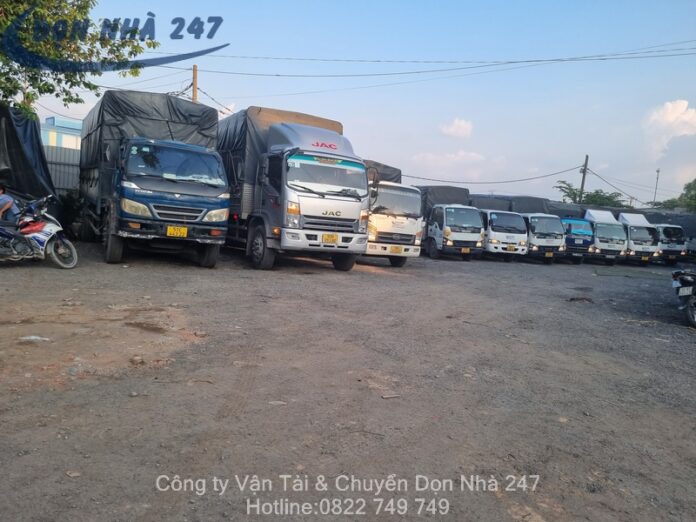 Xe Tải Chở Hàng Tại Khu công nghiệp Thạnh Phú -Đồng Nai